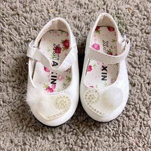 (4 for $20) White baby dress Shoes with heart Pom Pom.